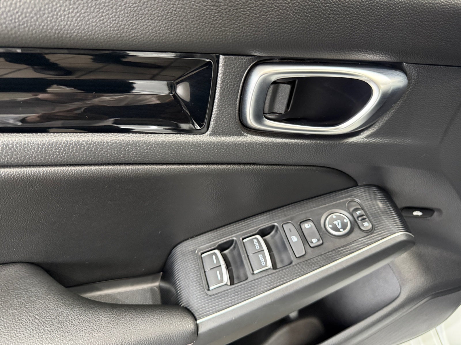 2023 Honda CIVIC TOURING