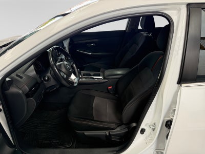 2022 Nissan SENTRA SR CVT