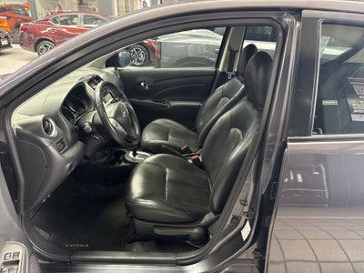 2018 Nissan VERSA EXCLUSIVE NAVI AT AC