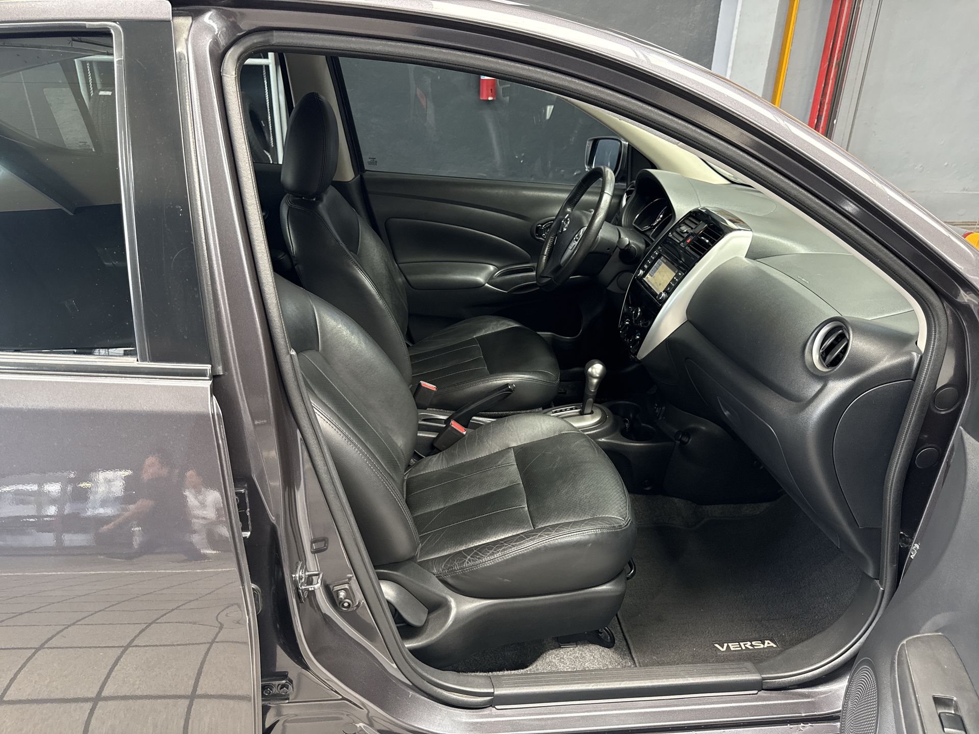 2018 Nissan VERSA EXCLUSIVE NAVI AT AC