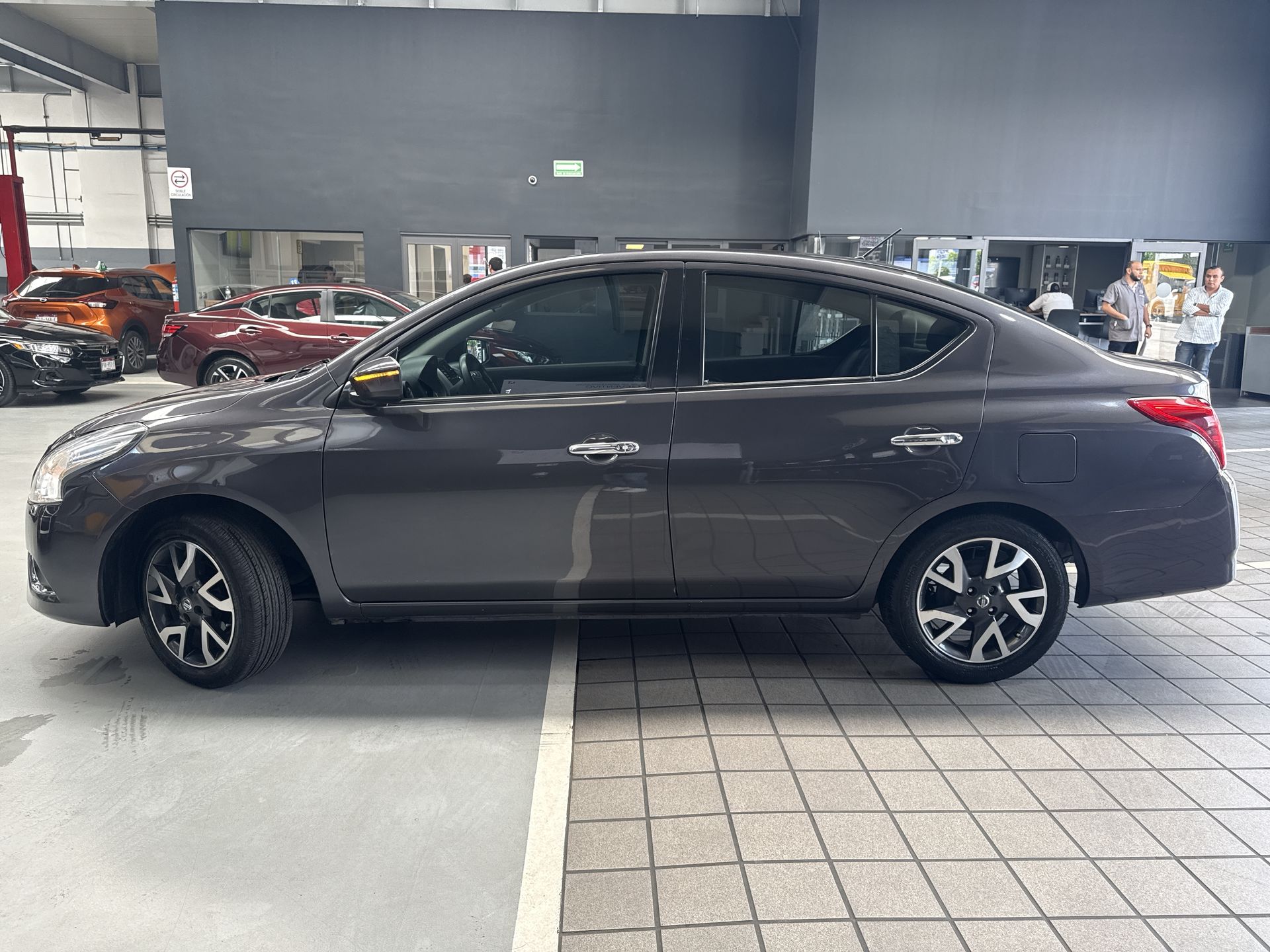 2018 Nissan VERSA EXCLUSIVE NAVI AT AC