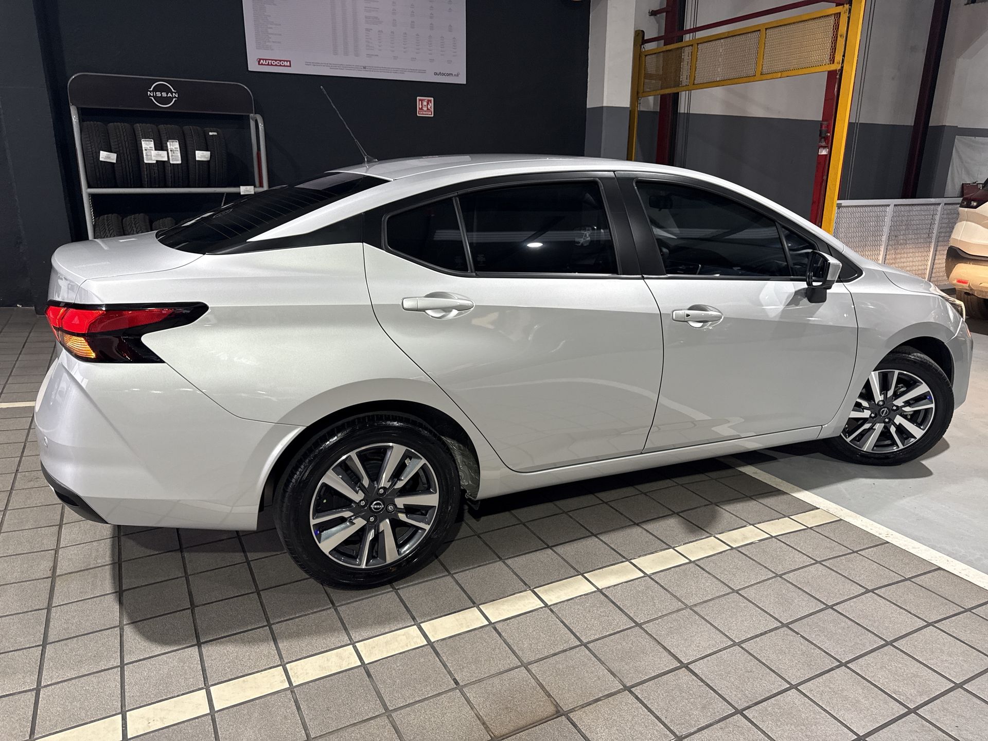 2024 Nissan VERSA ADVANCE CVT 24