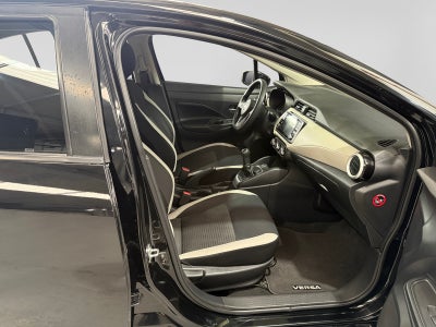 2020 Nissan VERSA ADVANCE MT