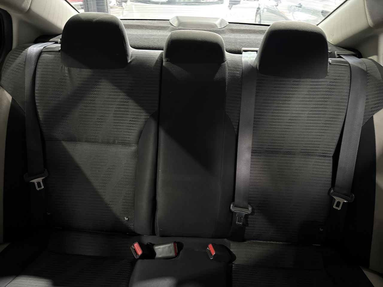 2021 Nissan VERSA ADVANCE CVT 21