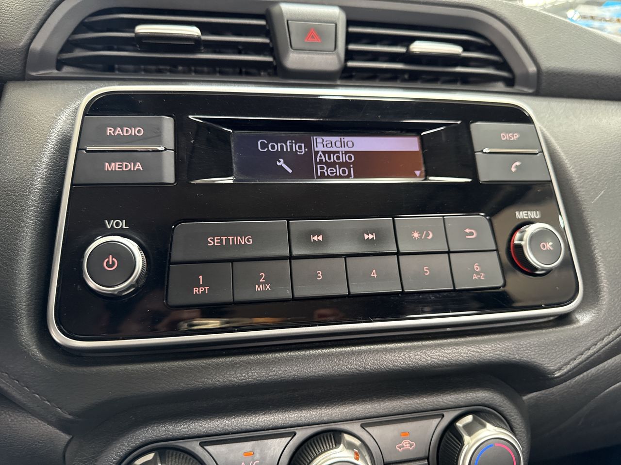 2020 Nissan VERSA SENSE MT