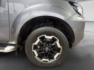 2023 Nissan FRONTIER PLATINUM LE TA 23