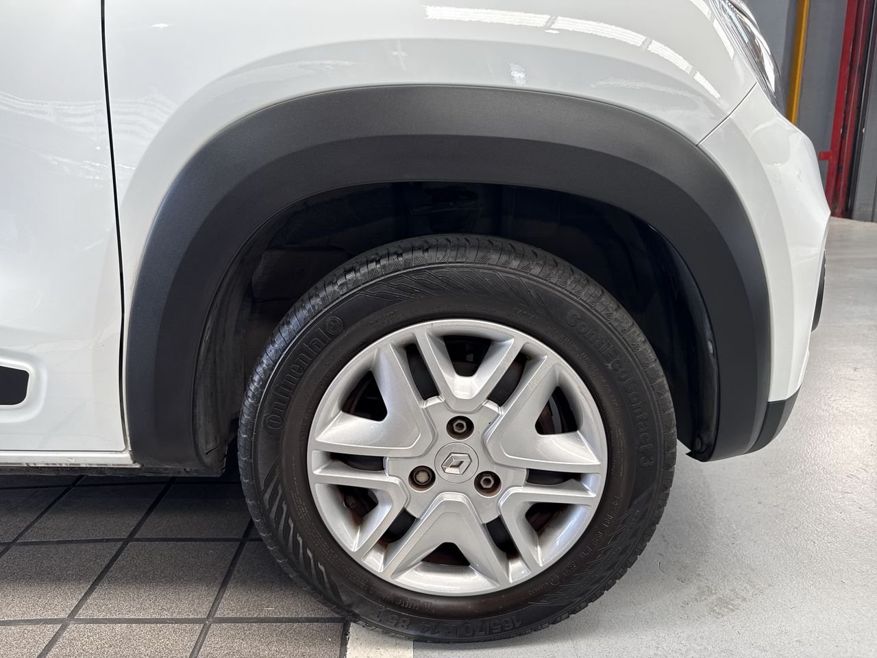 2022 RENAULT KWID ICONIC