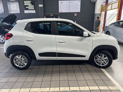 2022 RENAULT KWID ICONIC