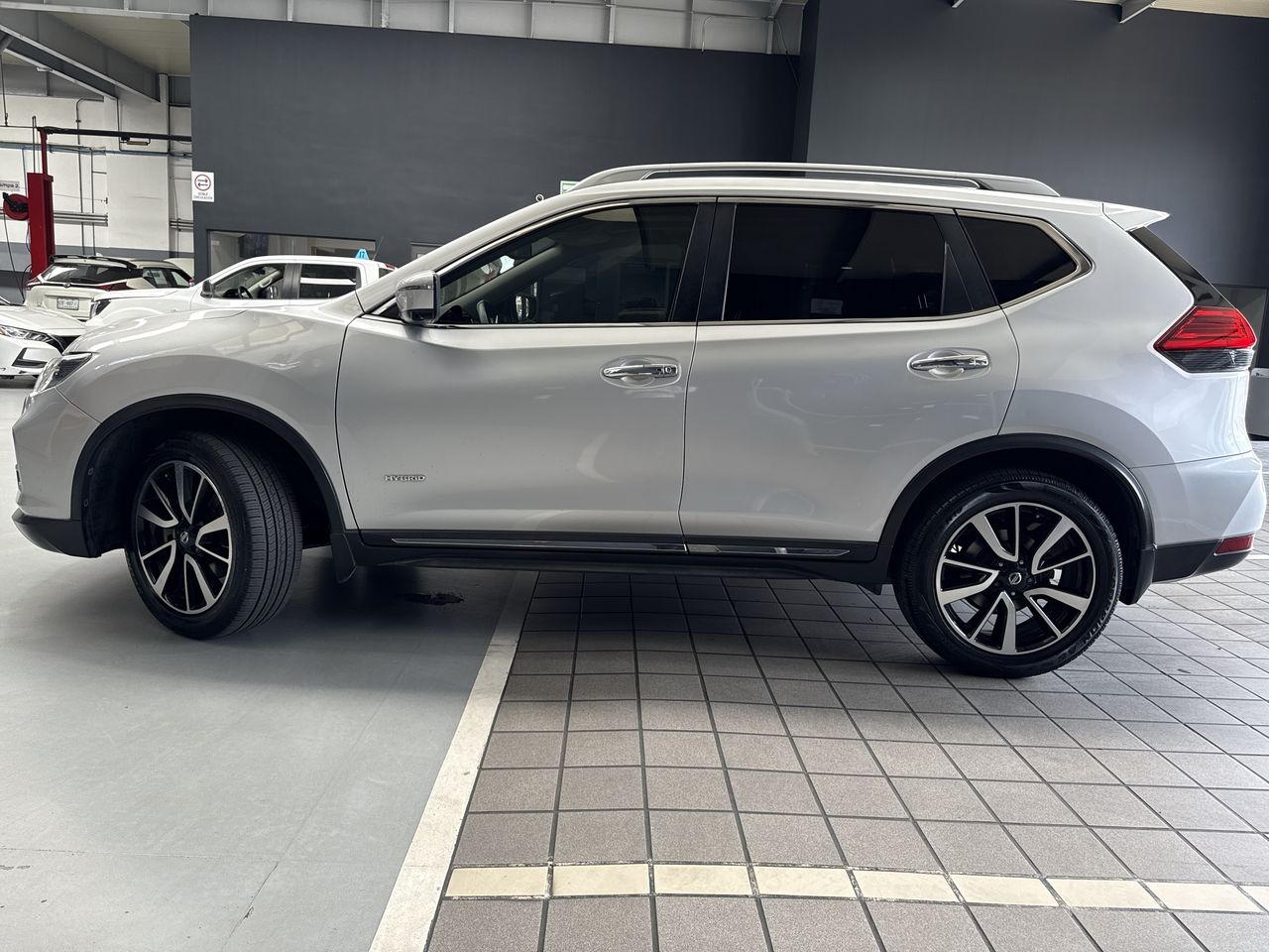 2019 Nissan X-TRAIL HYBRID