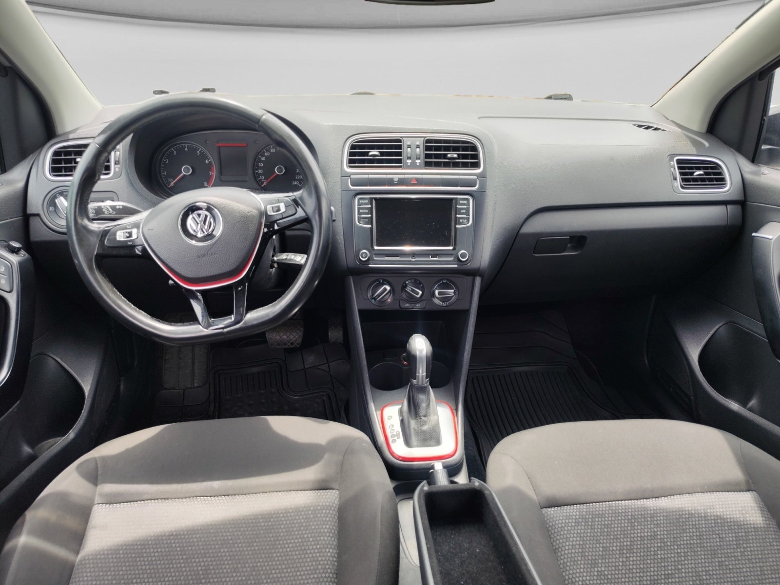 2021 Volkswagen POLO EDICION ESPECIAL TIPTRONIC