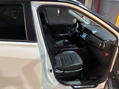 2023 Nissan KICKS PLATINUM E-POWER 23