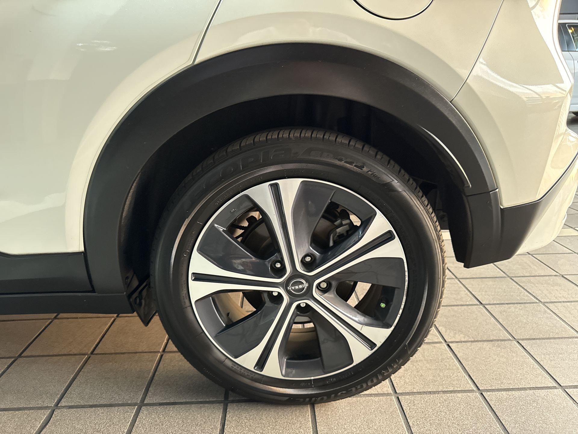 2023 Nissan KICKS PLATINUM E-POWER 23