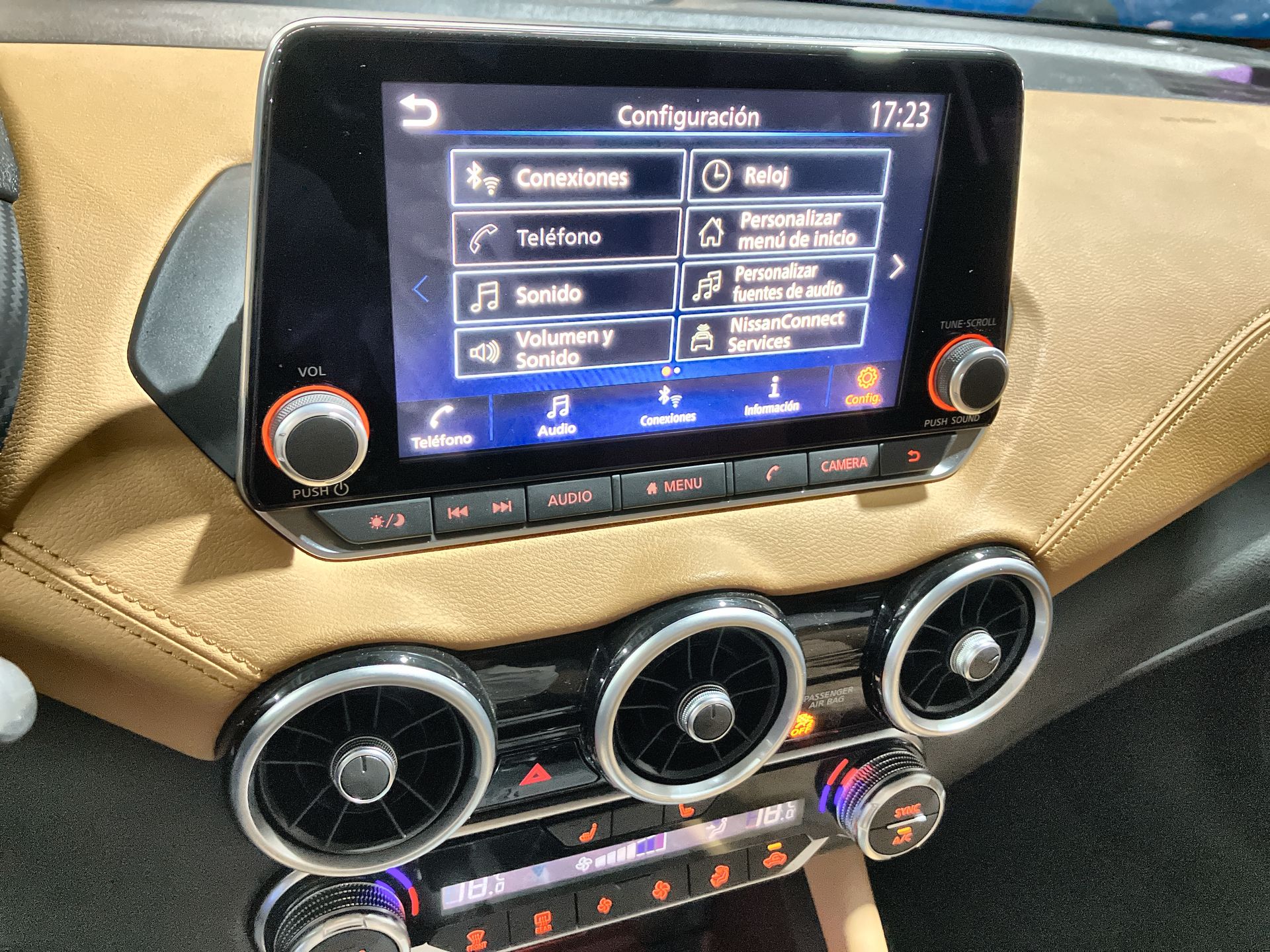 2024 Nissan SENTRA PLATINUM BITONO CVT 24