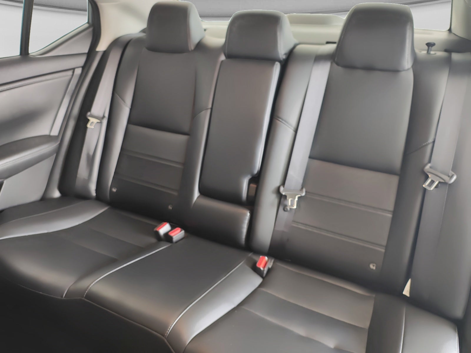 2005 Nissan SENTRA SENTRA SR PLATINUM BITONO CVT