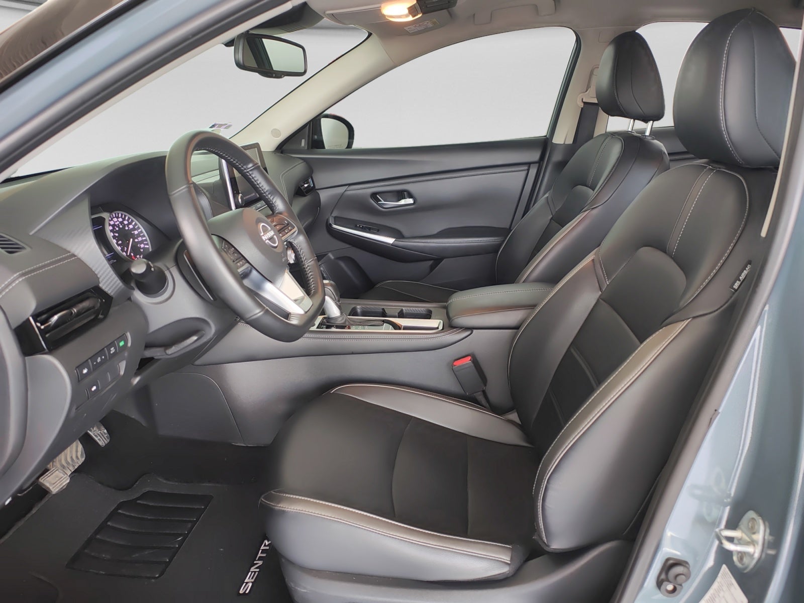 2005 Nissan SENTRA SENTRA SR PLATINUM BITONO CVT