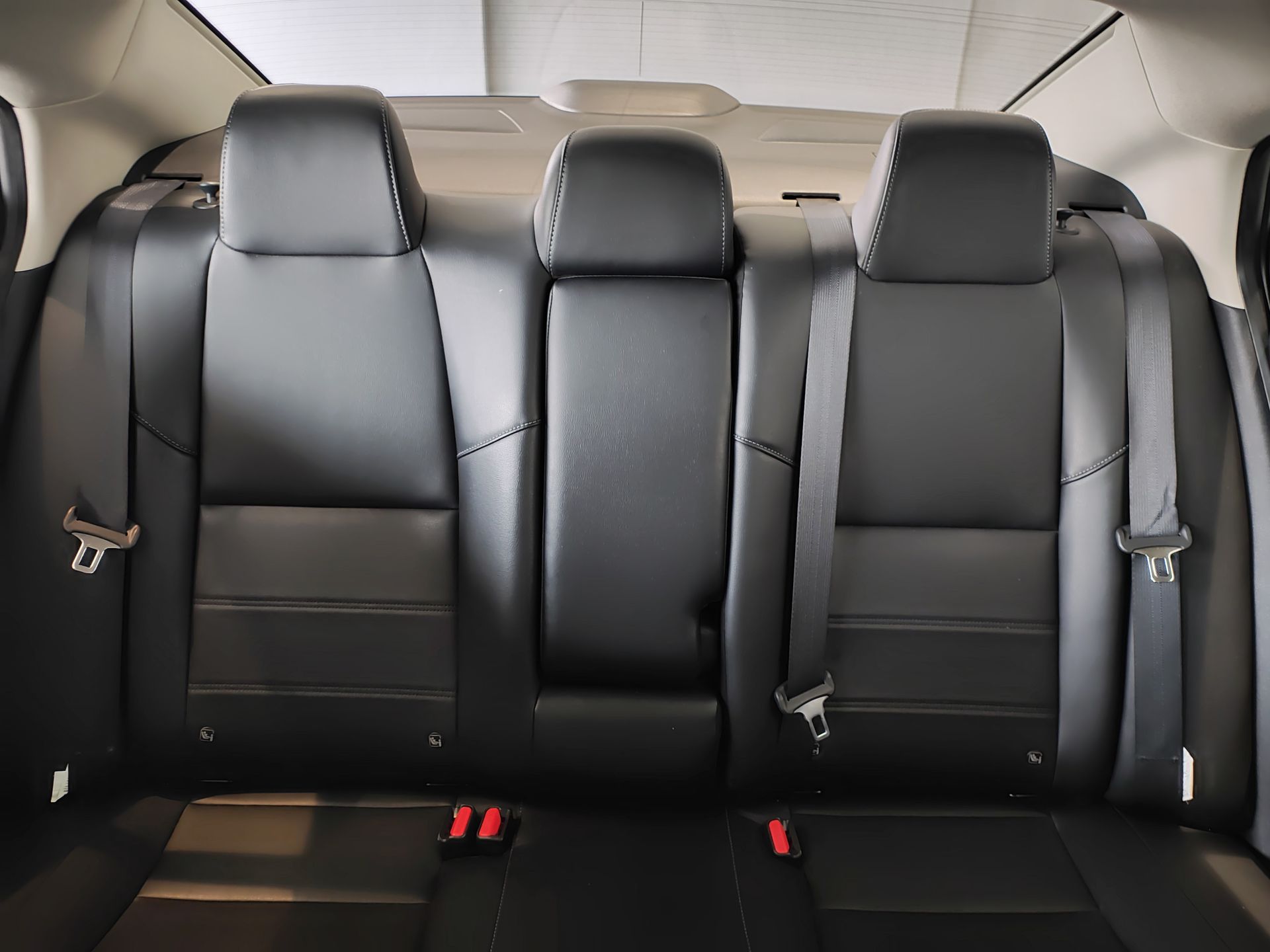 2025 Nissan SENTRA SR PLATINUM CVT 25