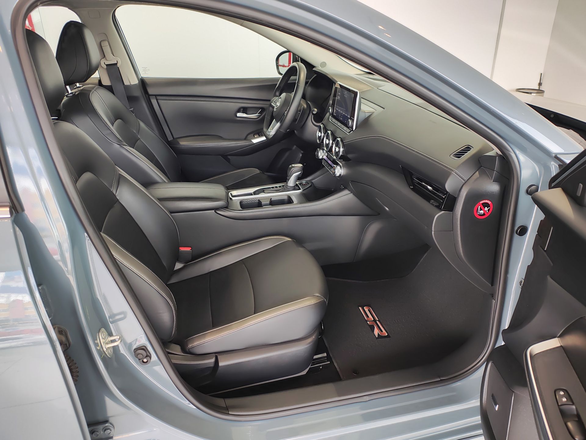 2025 Nissan SENTRA SR PLATINUM CVT 25