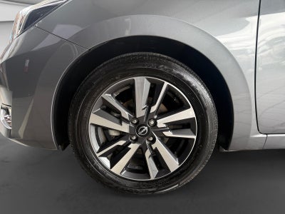 2025 Nissan VERSA ADVANCE CVT 25