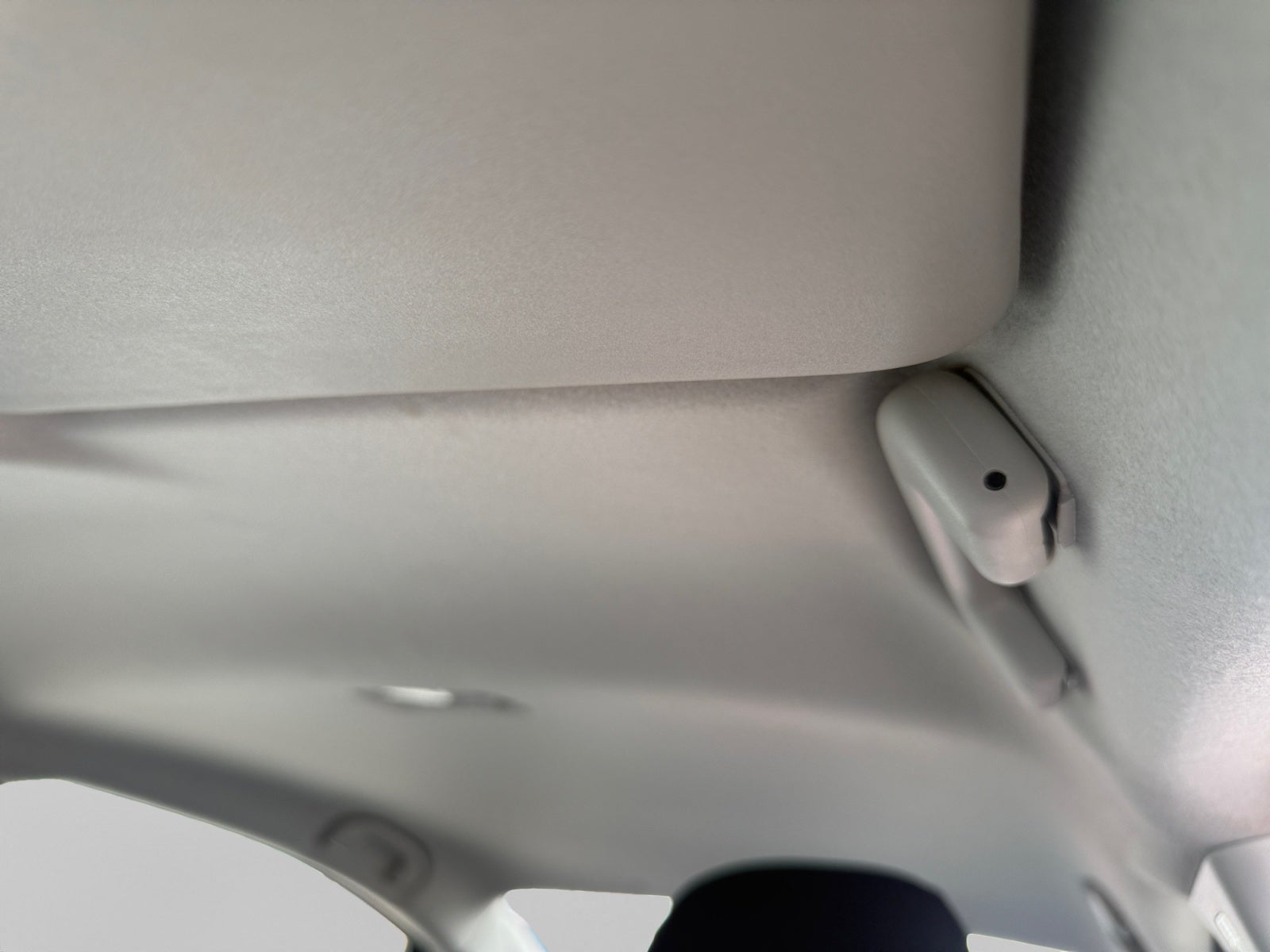 2025 Nissan VERSA ADVANCE CVT 25