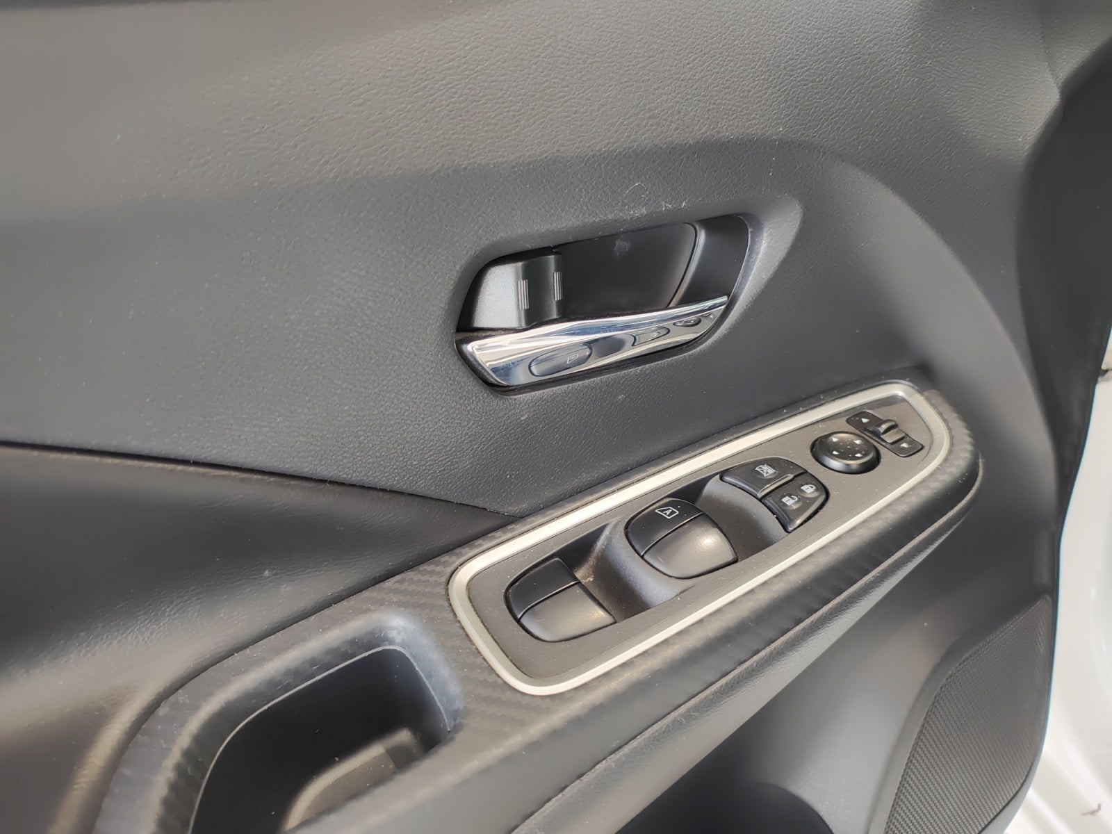 2024 Nissan VERSA SR CVT 24