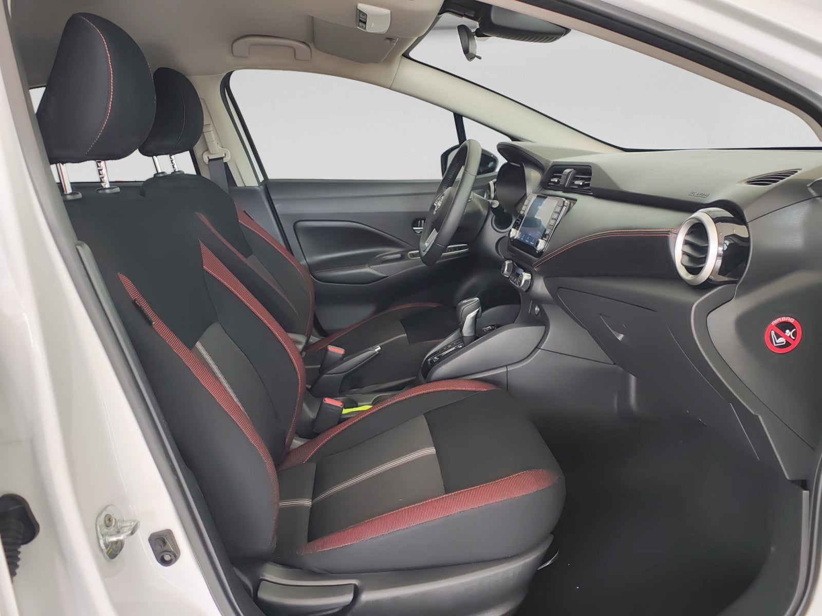 2024 Nissan VERSA SR CVT 24