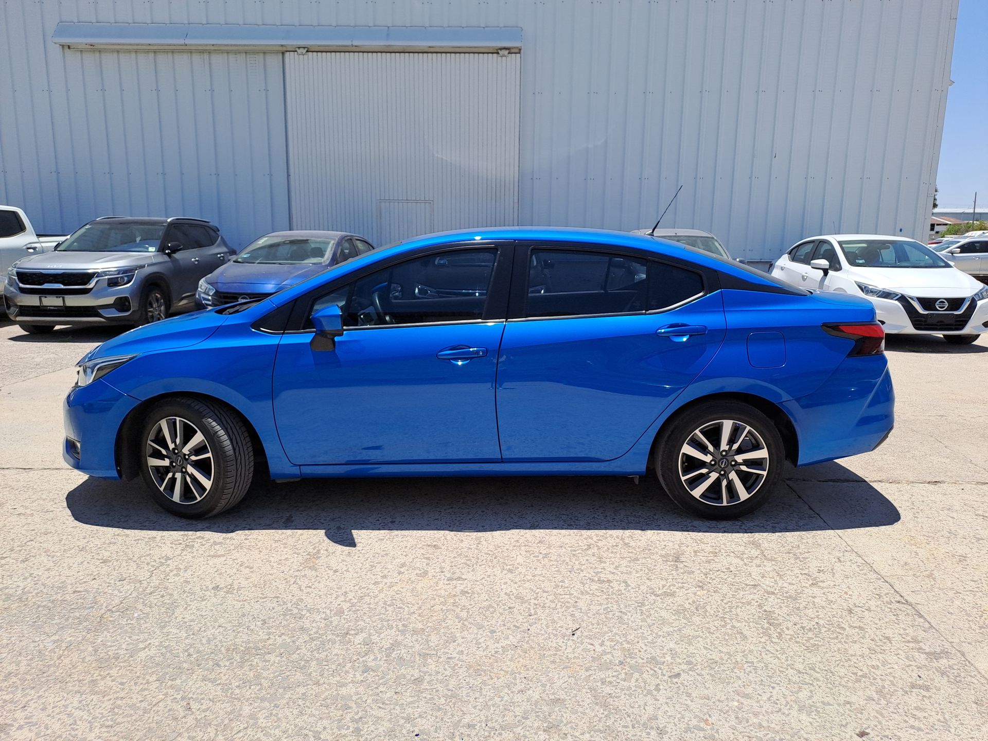2024 Nissan VERSA ADVANCE CVT 24