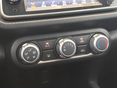 2023 Nissan KICKS ADVANCE 1.6 LTS MT 23