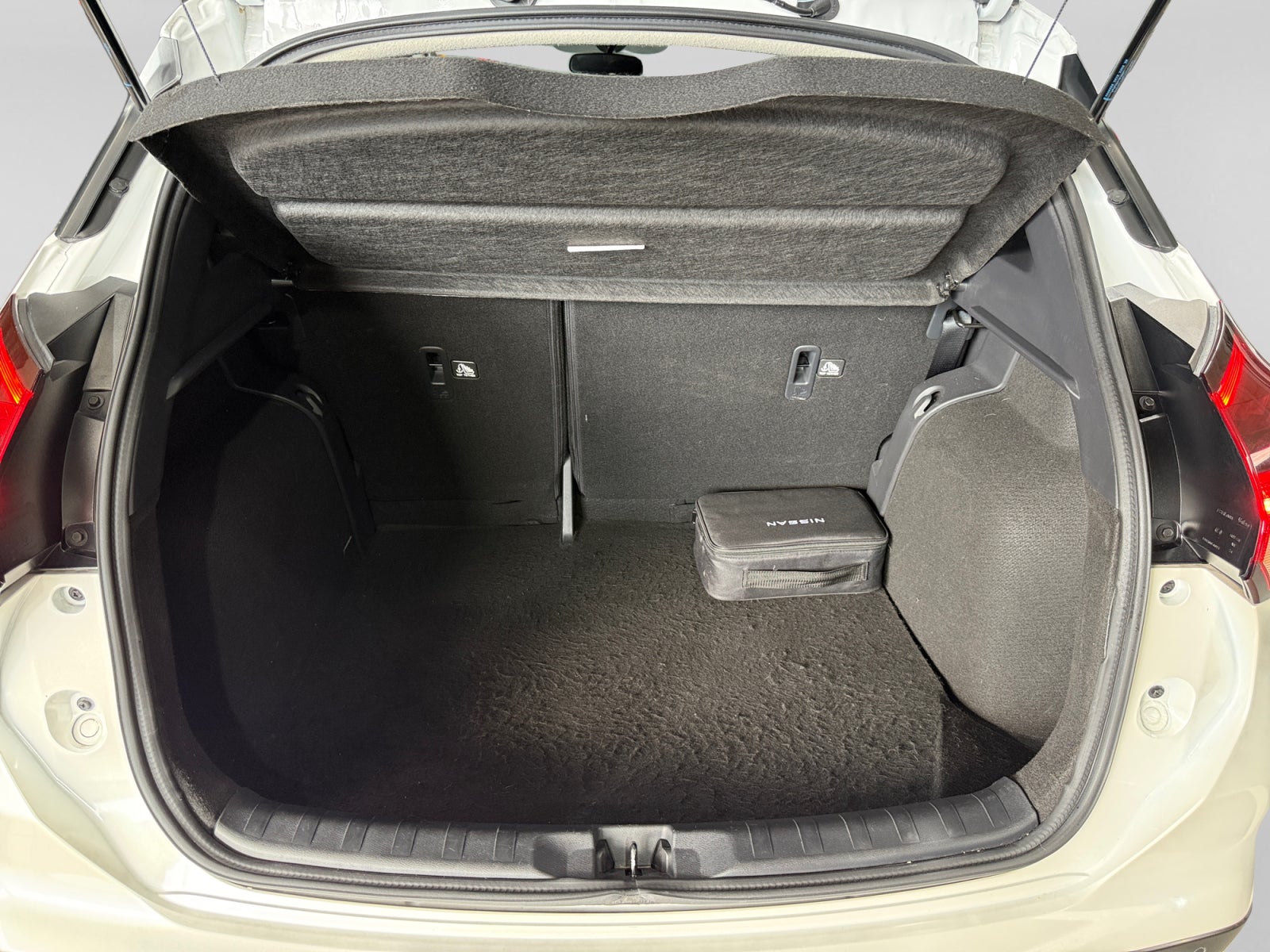 2024 Nissan KICKS PLATINUM 1.6 LTS CVT 24