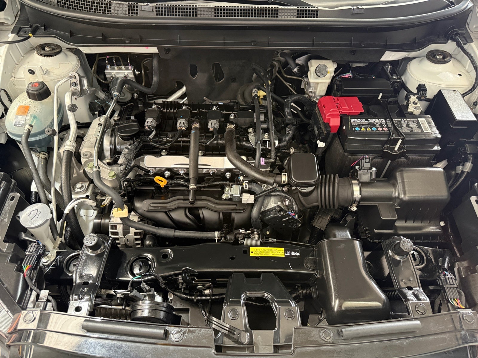 2024 Nissan KICKS PLATINUM 1.6 LTS CVT 24