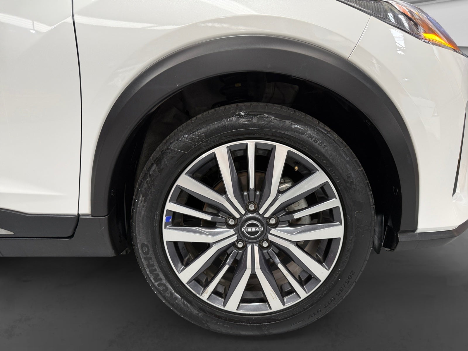 2024 Nissan KICKS PLATINUM 1.6 LTS CVT 24