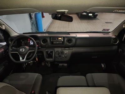 2024 Nissan NV350 URVAN PANEL AMPLIA AA 24