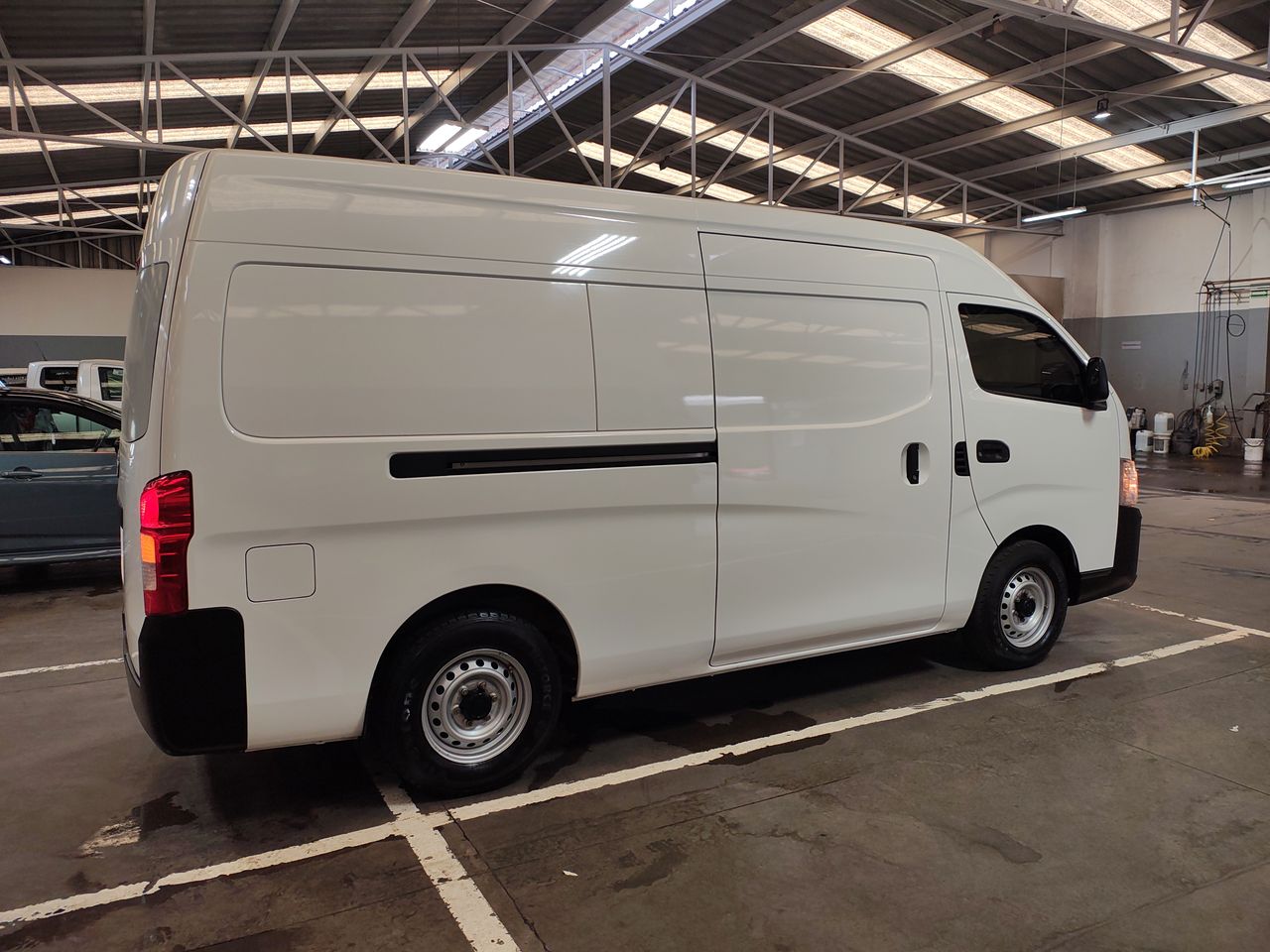 2024 Nissan URVAN URVAN PANEL AMPLIA AA