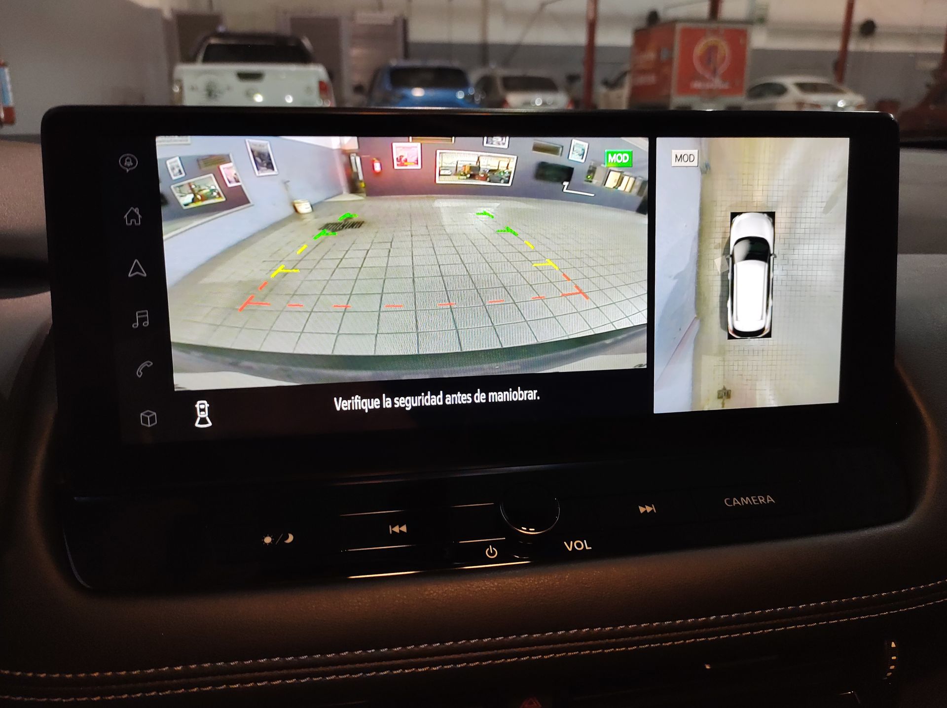 2025 Nissan X-TRAIL PLATINUM 2 ROW 25