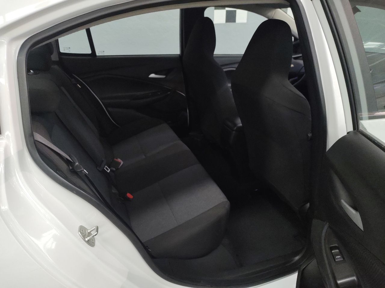 2024 Chevrolet ONIX LS B