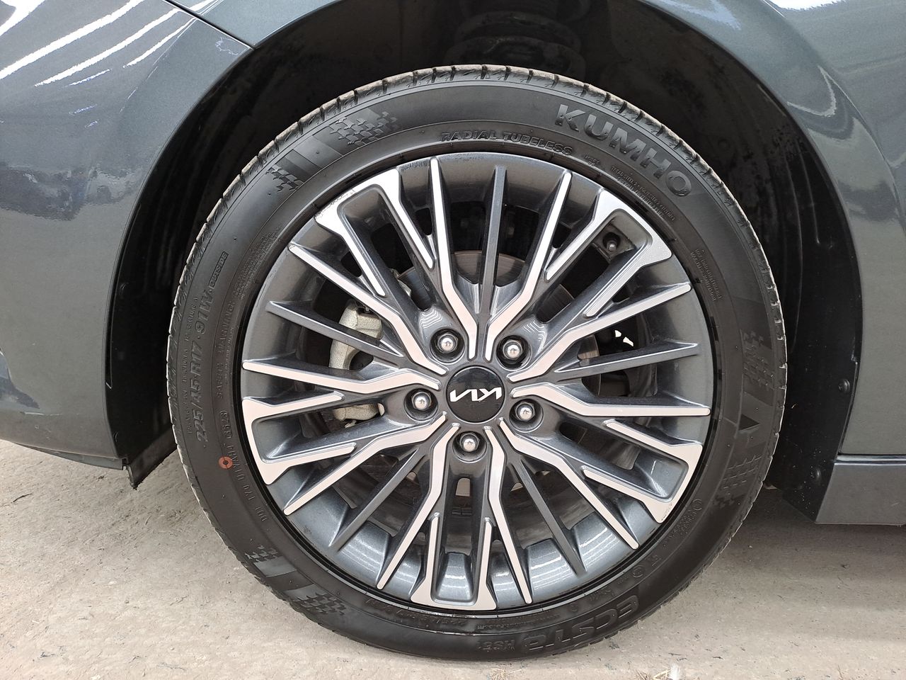 2023 Kia FORTE GT LINE