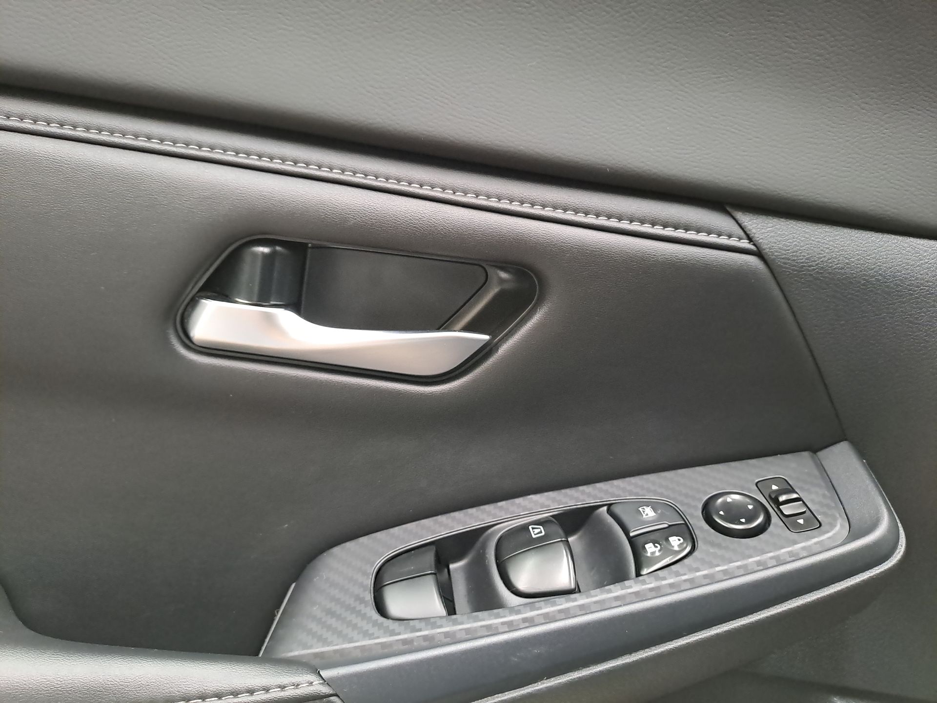 2023 Nissan SENTRA ADVANCE CVT 23