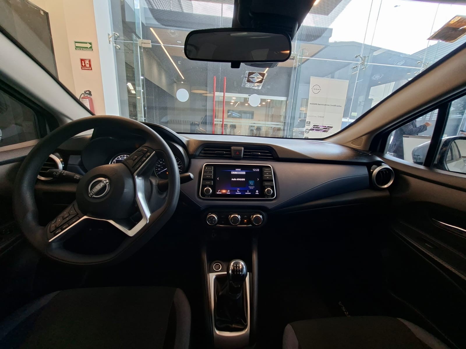 2024 Nissan VERSA ADVANCE MT 24