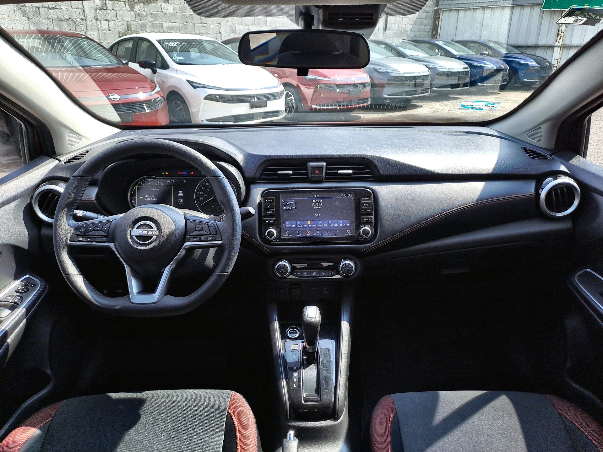 2023 Nissan VERSA SR CVT 23