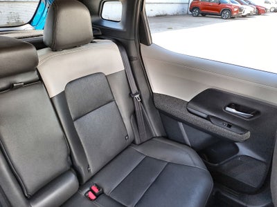 2025 Nissan KICKS PLATINUM CVT 25