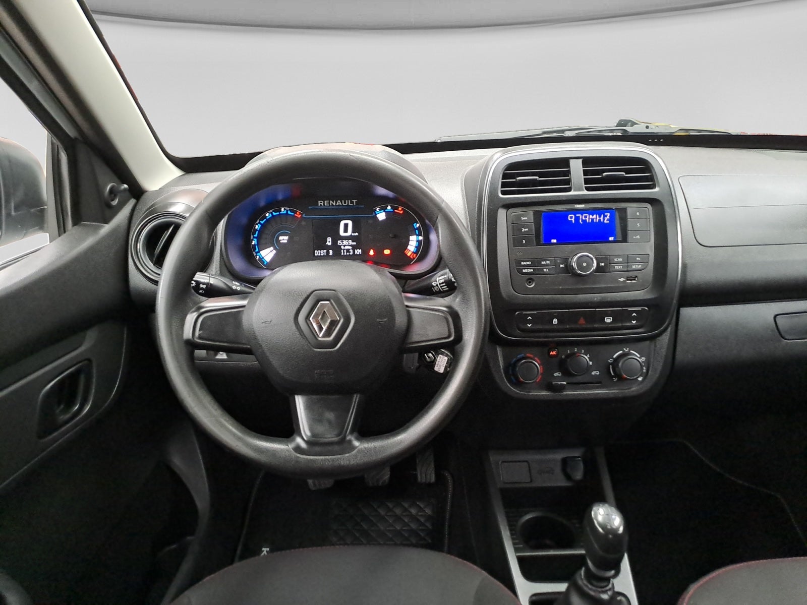 2025 RENAULT KWID INTENS