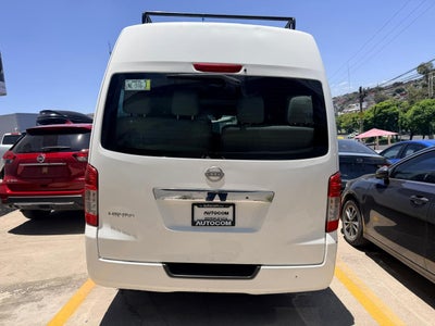 2013 Nissan URVAN 14 PASAJEROS AMPLIA AA 24