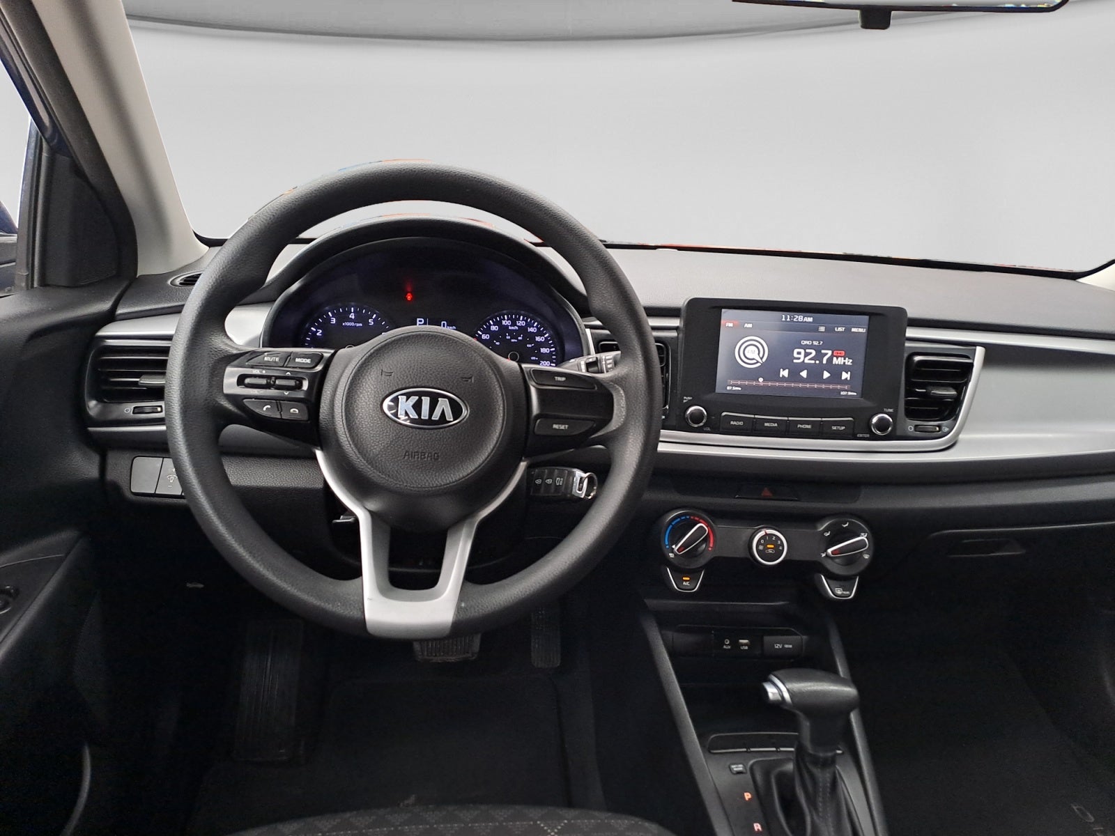 2020 Kia RIO SEDÁN LX TA
