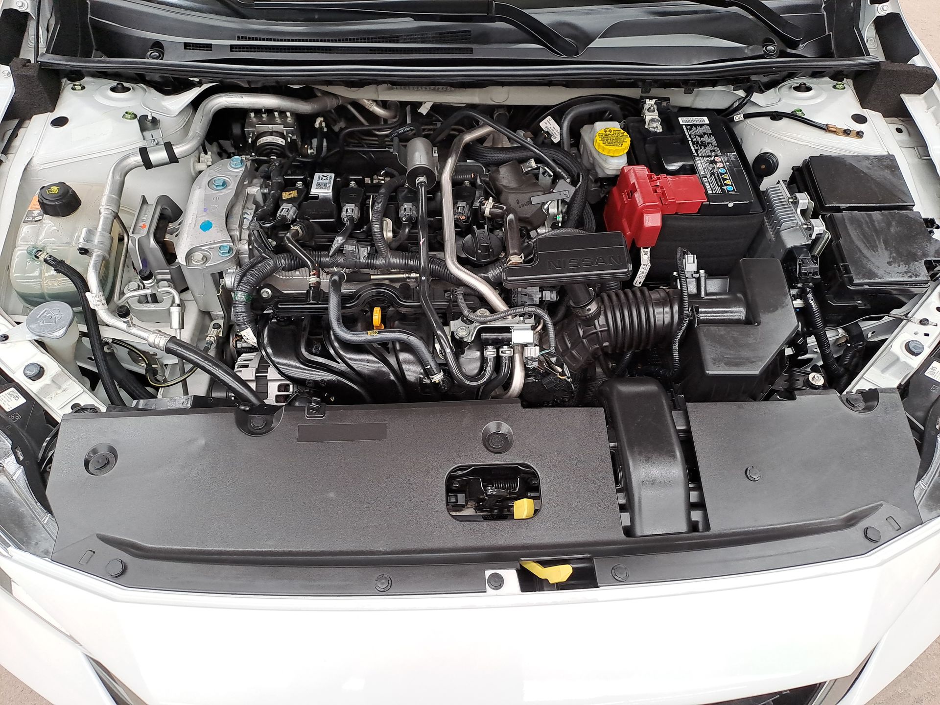 2023 Nissan SENTRA SR BITONO CVT 23