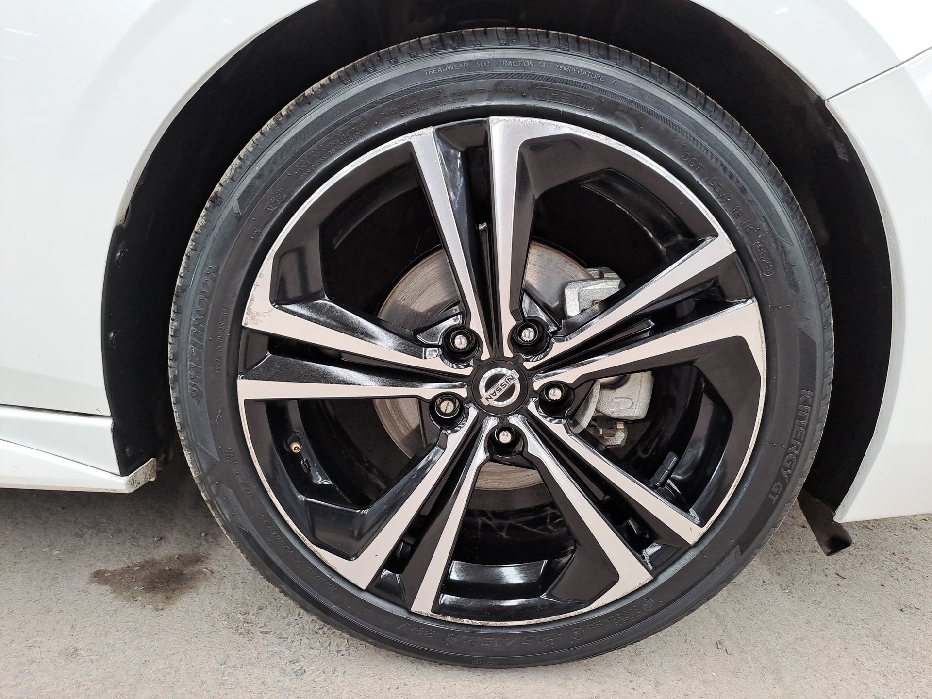 2023 Nissan SENTRA SR BITONO CVT 23