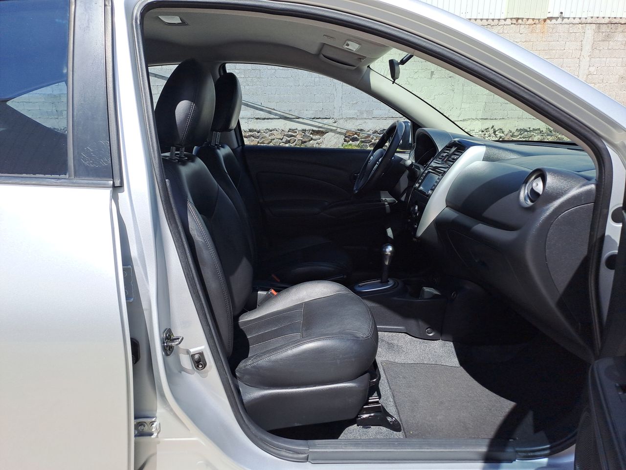 2017 Nissan VERSA EXCLUSIVE NAVI AT AC