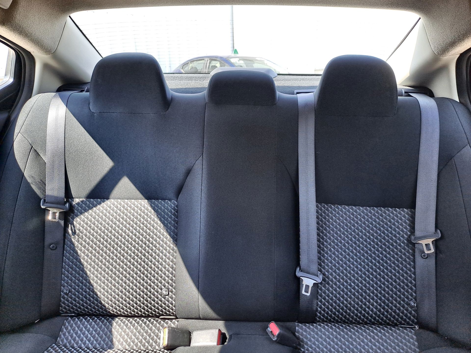 2023 Nissan VERSA SENSE MT 23