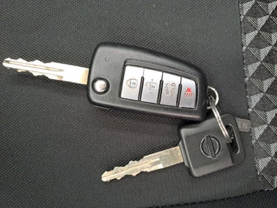 2023 Nissan VERSA SENSE MT 23