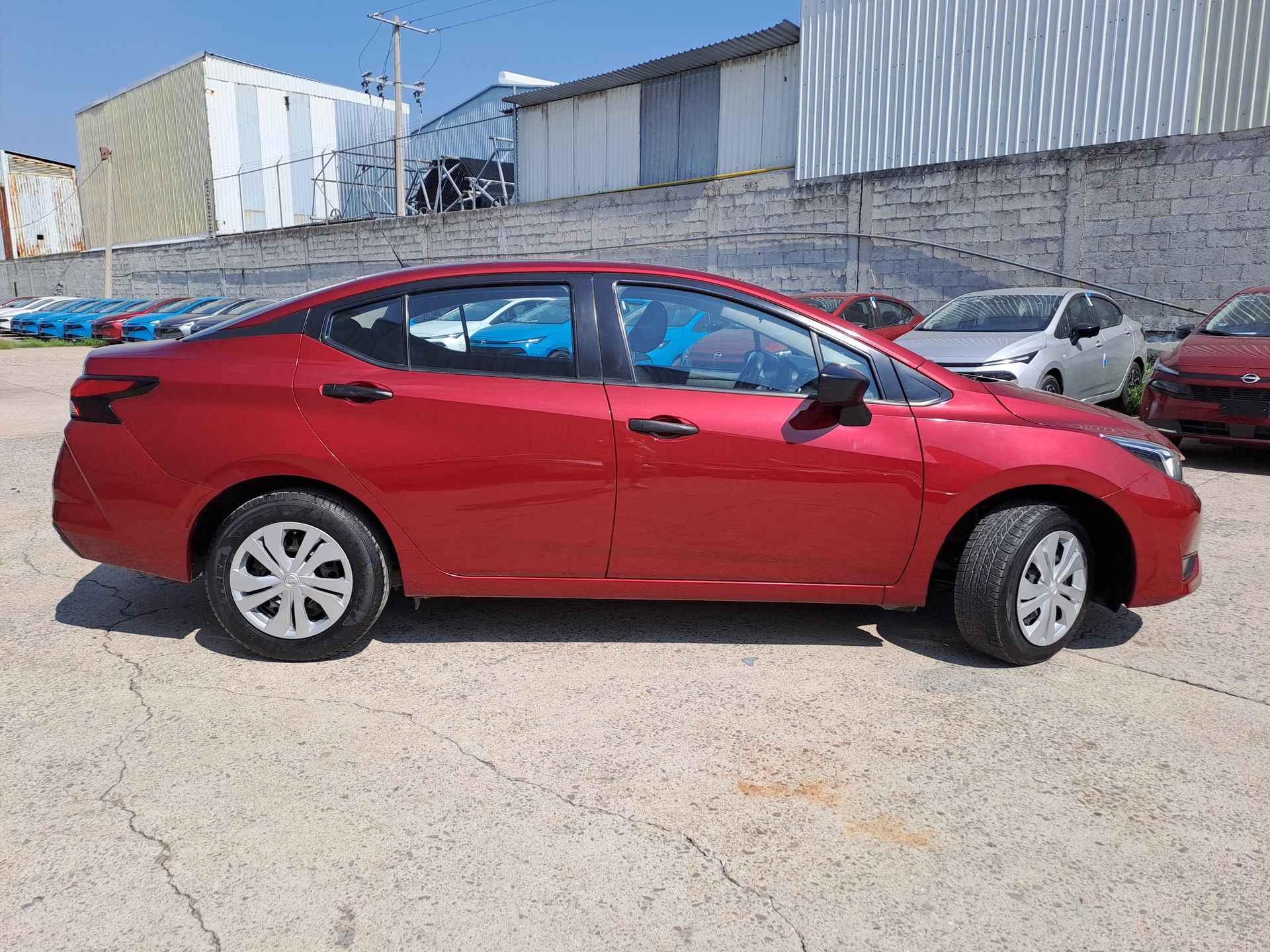 2023 Nissan VERSA SENSE MT 23