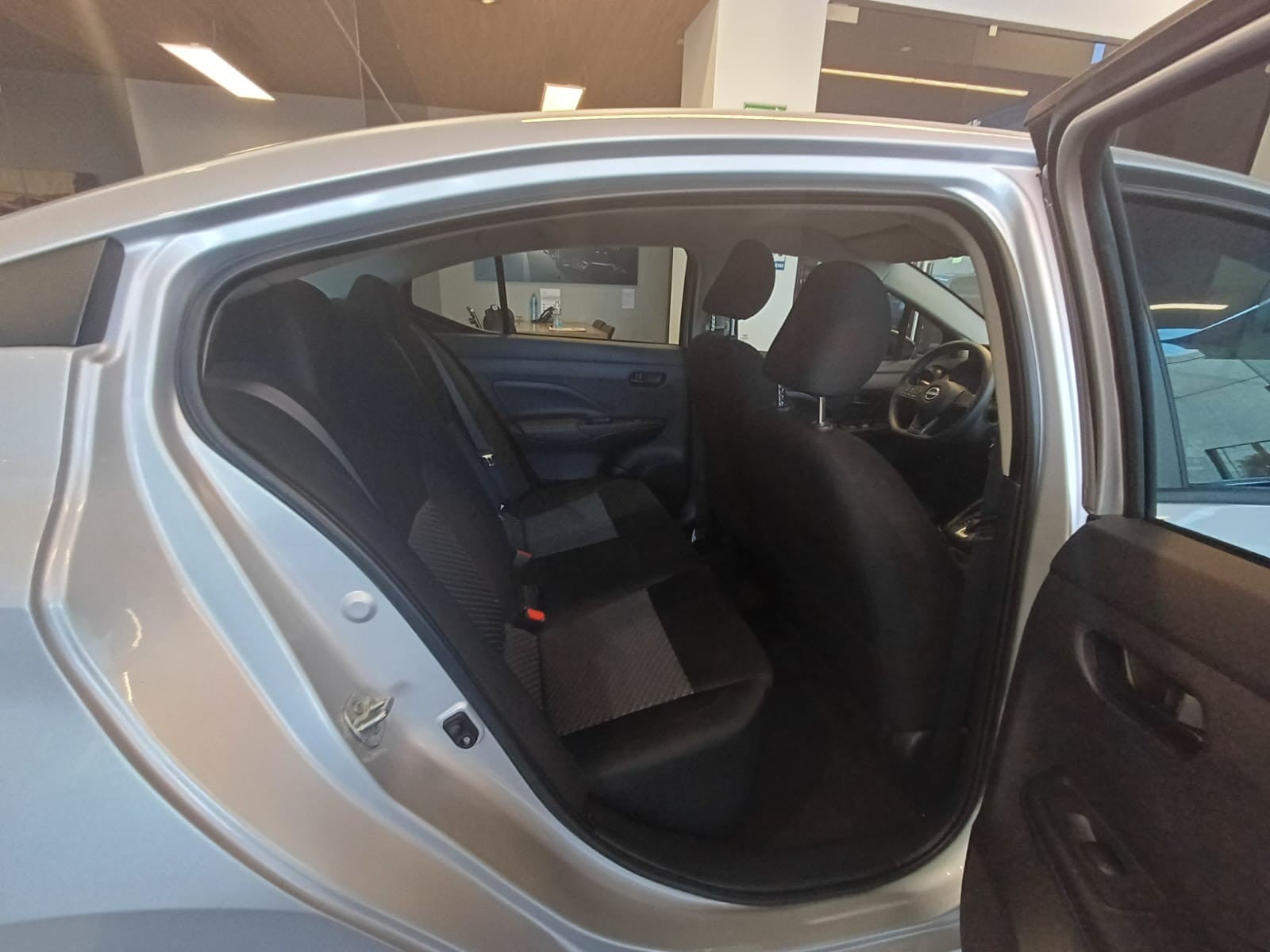 2023 Nissan VERSA SENSE CVT 23