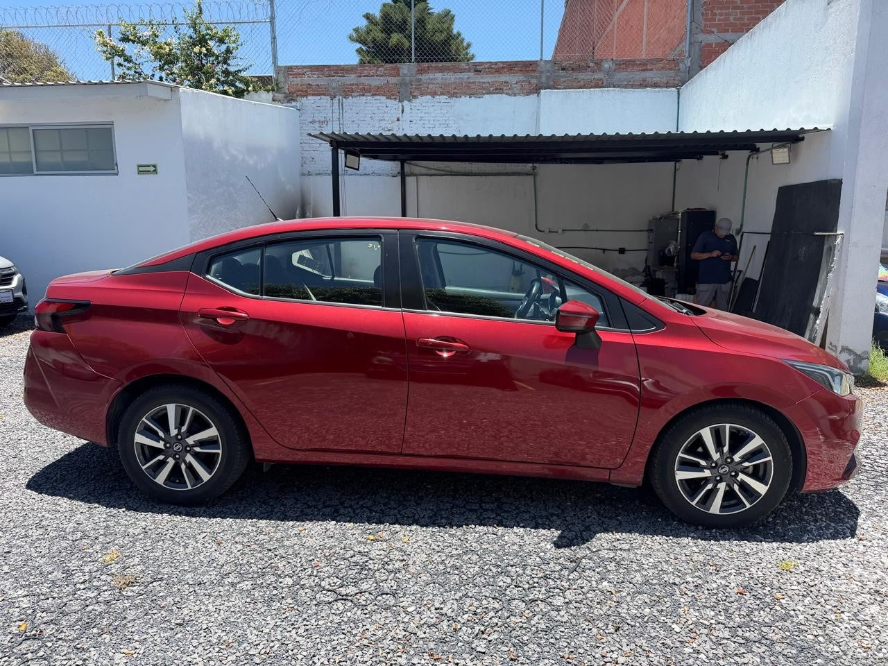 2020 Nissan VERSA ADVANCE CVT